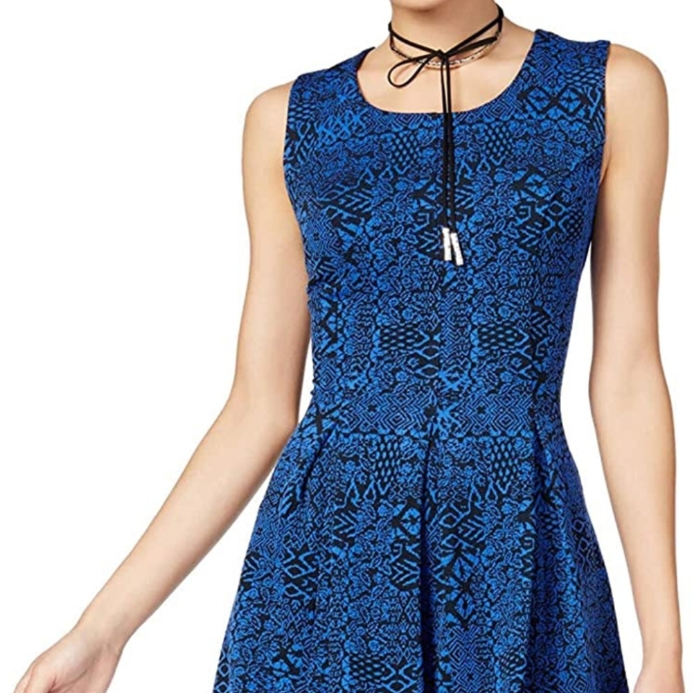 Emerald Sundae Juniors' Printed Pleated Fit & Flare Dress sizs M new w tags
